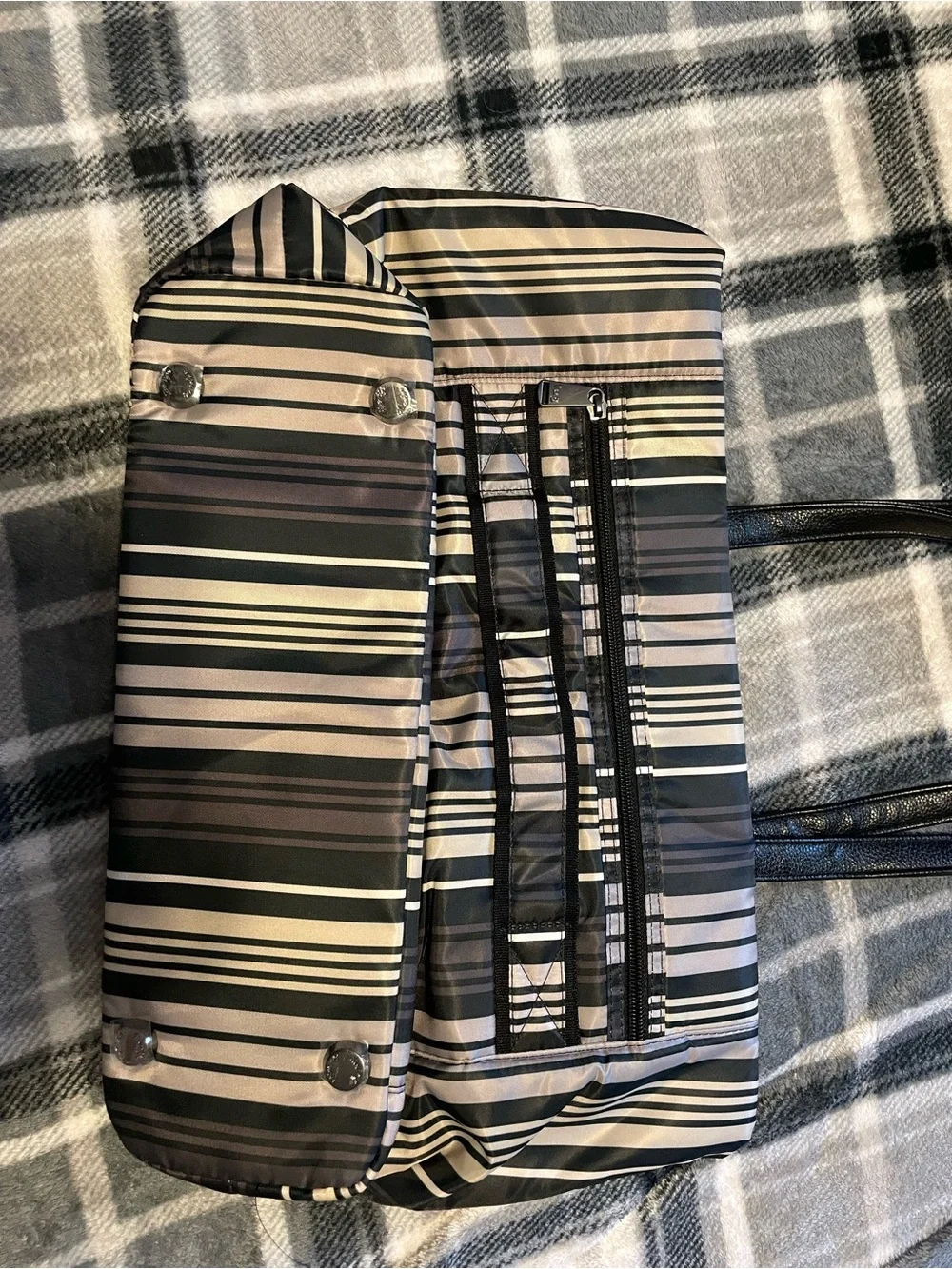 lug Striped Quilted Tote in Black and Gray